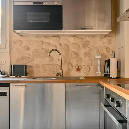 Apartment Grand 2 Pieces Typique Du Marais