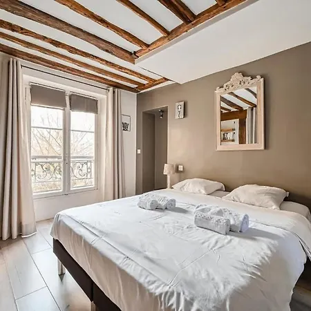 Apartment Grand 2 Pieces Typique Du Marais