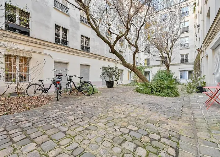 Grand 2 Pieces Typique Du Marais * Parijs